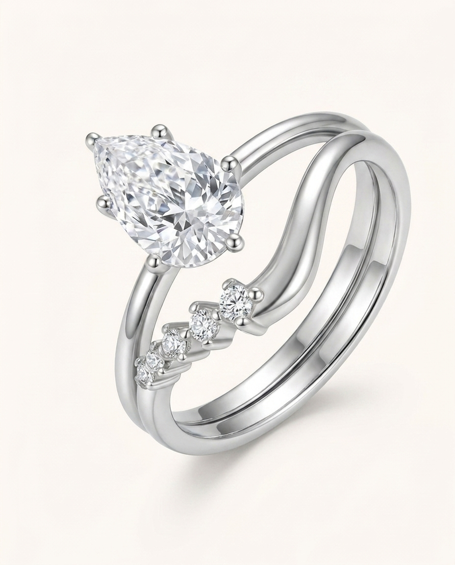 Pear-Cut Moissanite Ring Set with Curved Band – 1.5ct